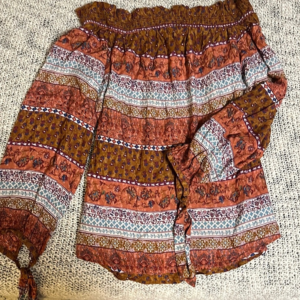 Beach lunch lounge off the shoulder bohemian blouse